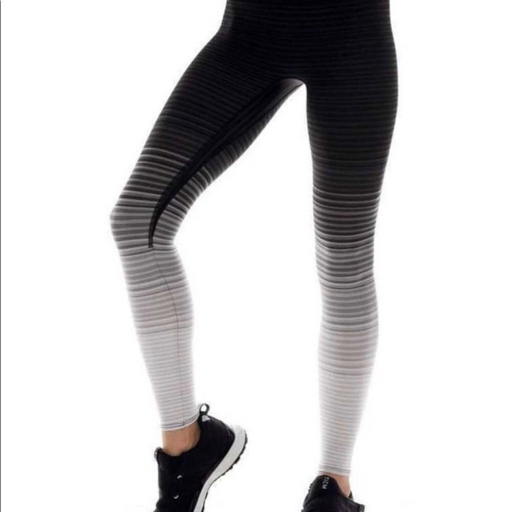 K-DEER Black and White Striped Leggings